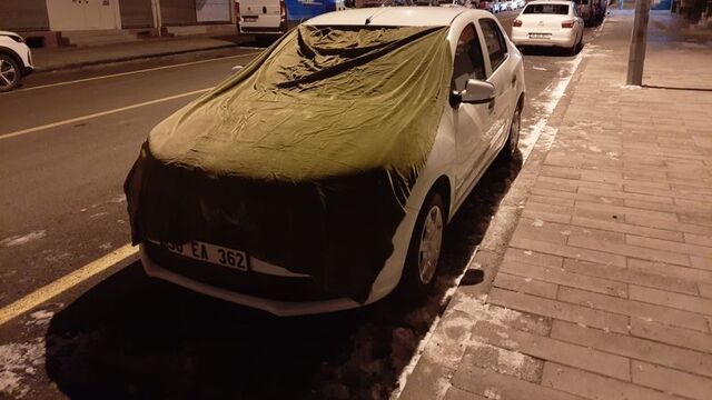 Araçlar dondu çalışmadı! O kentimiz buz kesti!