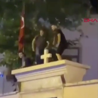 Tepki çeken görüntüde 3 kişiye dava!