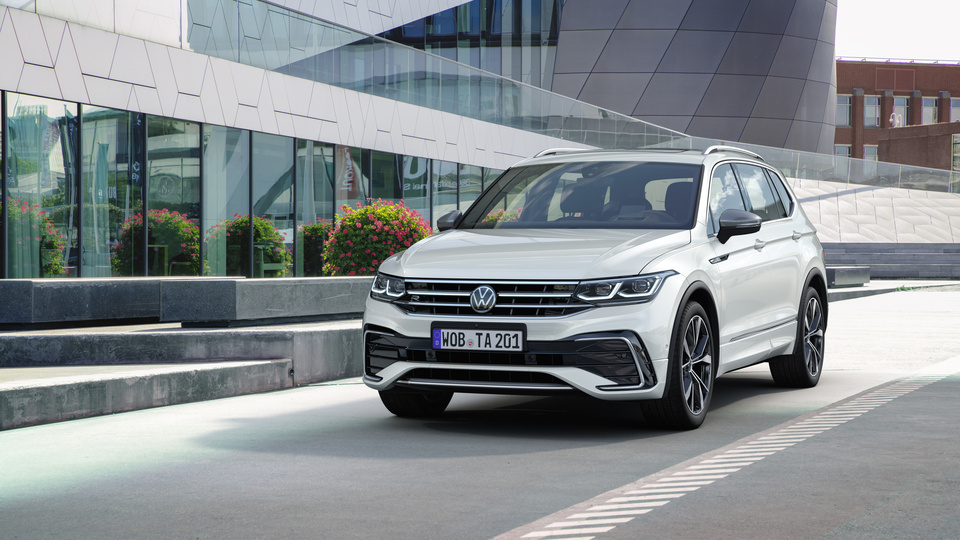 7 kişilik Tiguan Türkiye'ye geldi