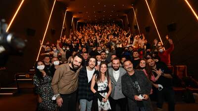 Uzun kuyruklar oluştu