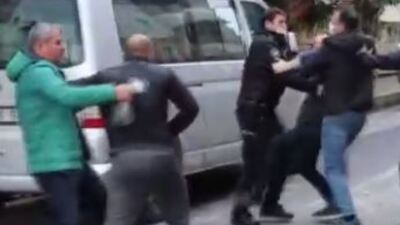 Komşu kavgasında avukat vurdu!