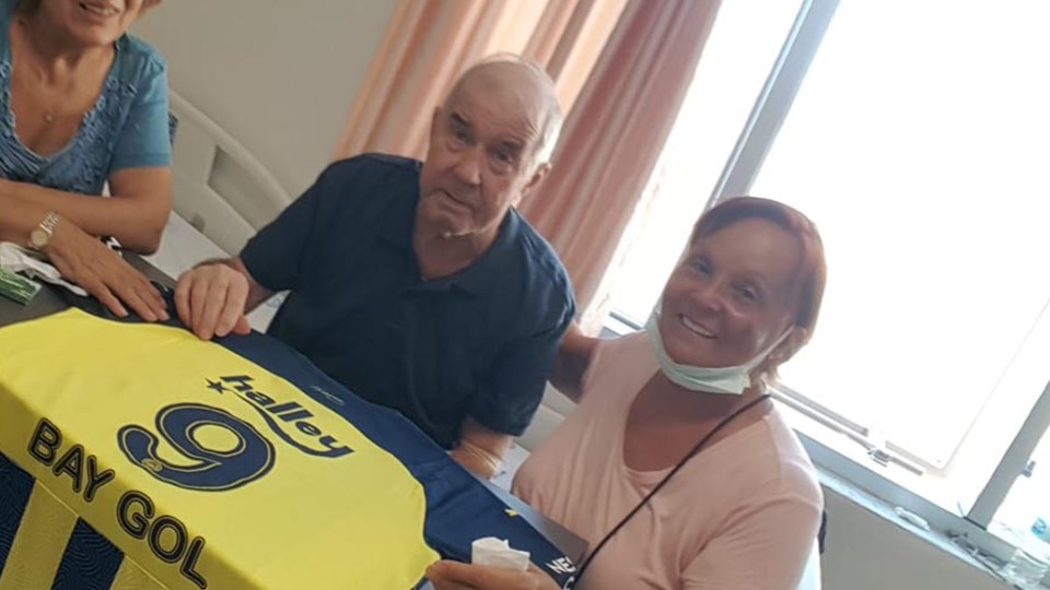 'Bay Gol' vefat etti!