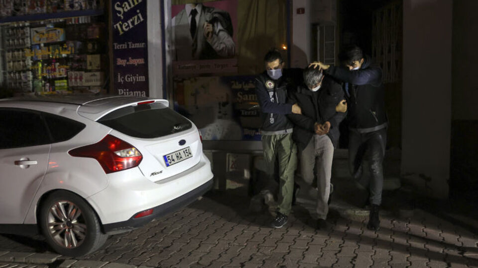 İstanbul'da uyuşturucu operasyonu: 39 gözaltı