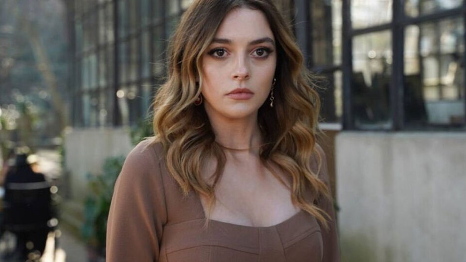 Melis Sezen kimdir, kaç yaşında?