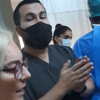 Acil serviste maske inadı! Doktorla tartıştılar!