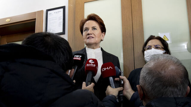Akşener'den baro seçimi yorumu