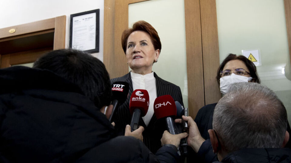 Akşener'den baro seçimi yorumu
