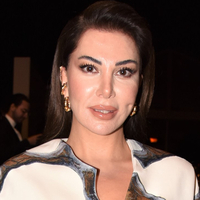 Ebru Yaşar'a 'En İyi Fantezi Müziği Kadın Şarkıcı' ödülü!