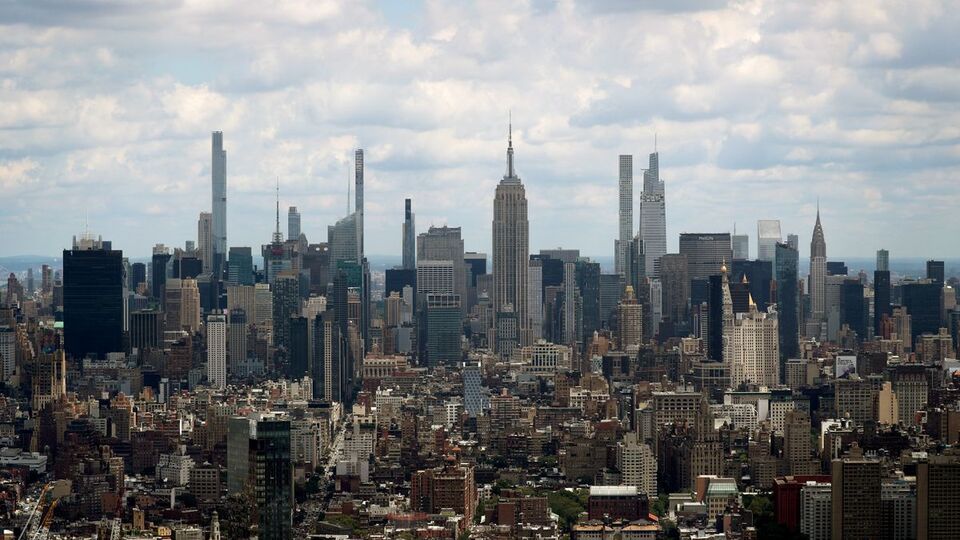 New York'ta özel sektöre aşı zorunluluğu