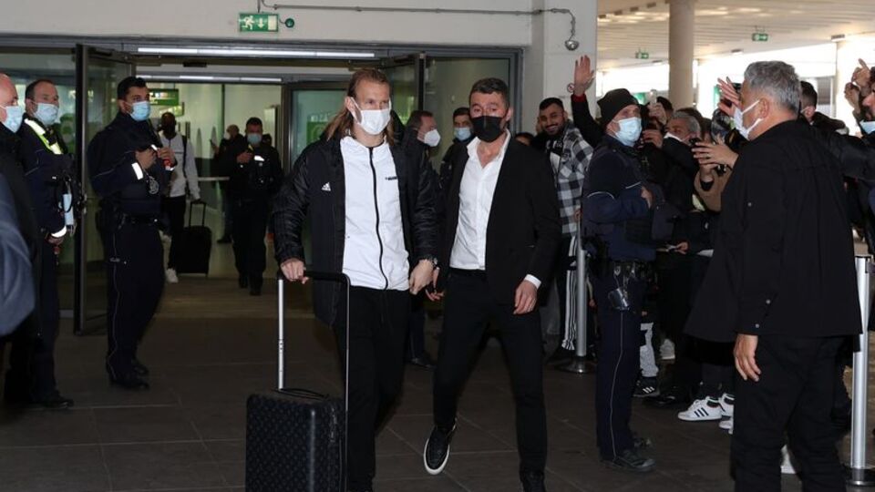 Beşiktaş, Almanya'ya ulaştı