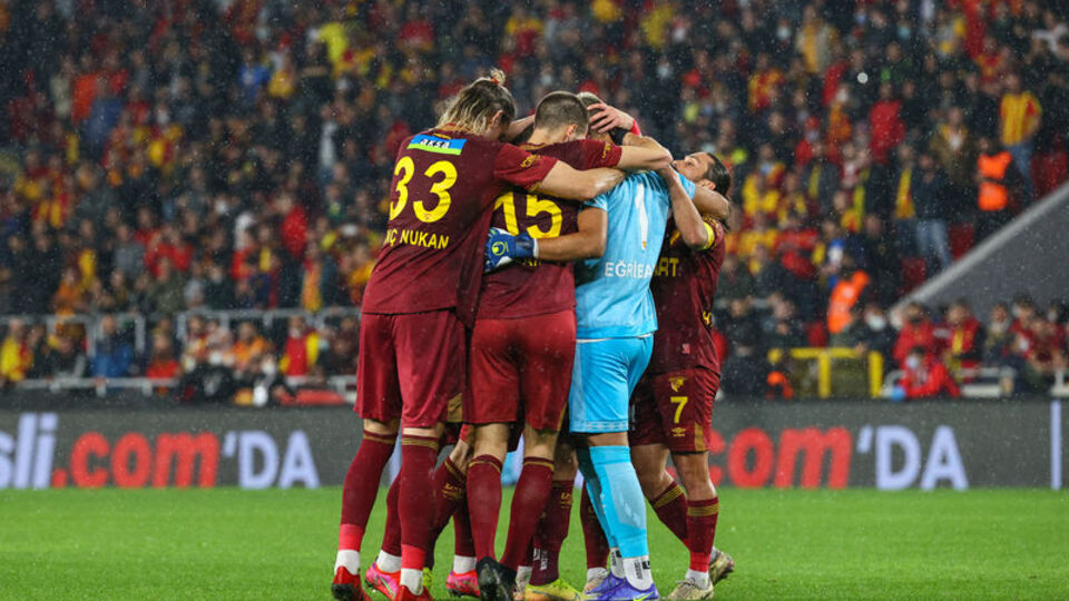 Bebeğini kaybetti, gözyaşlarını tutamadı!