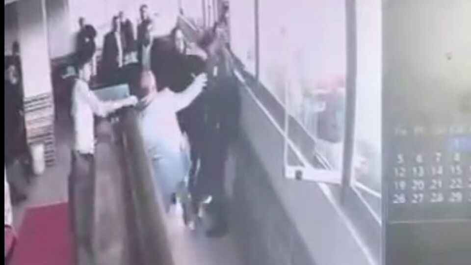 Tarla kavgası! Önce dövdüler sonra vurdular!