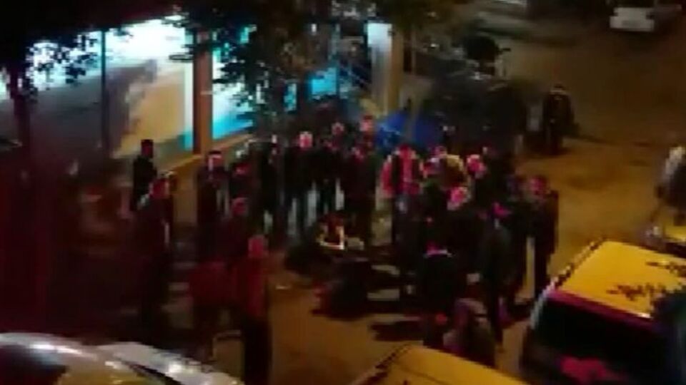 Cinsel tacizciyi bayıltan dayak!