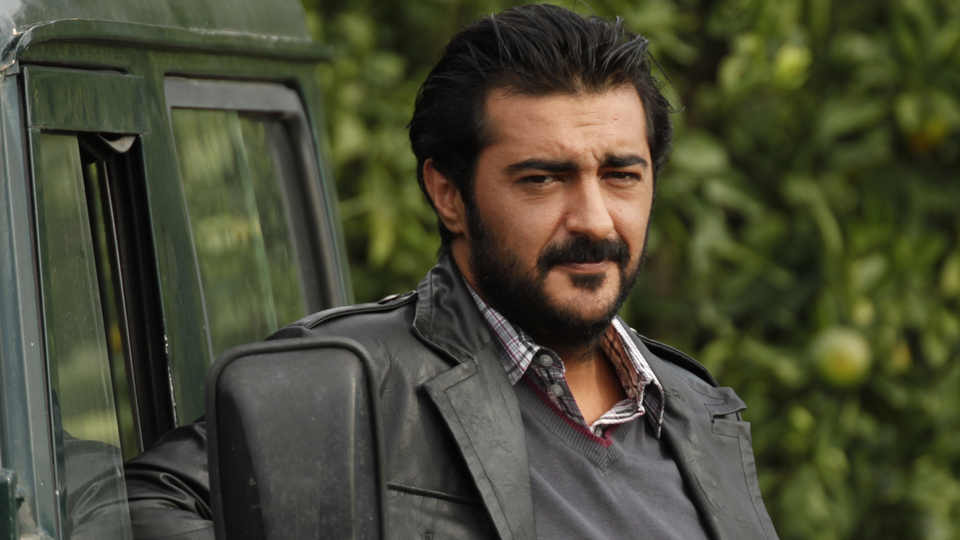 Günde 12 saat çalışacak yardımcı arıyor!