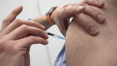 DSÖ Avrupa Direktörü: Covid-19 aşısı zorunluluğu 'son çare' olmalı