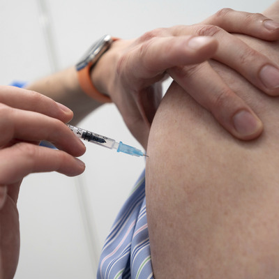 DSÖ Avrupa Direktörü: Covid-19 aşısı zorunluluğu 'son çare' olmalı