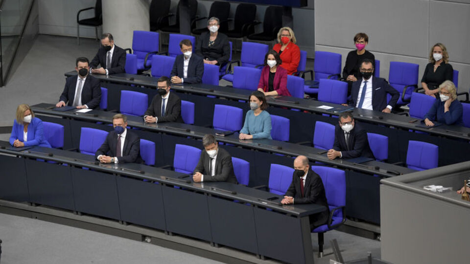 Almanya'da yeni kabinede bir ilk