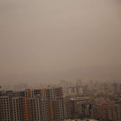 O ilde gökyüzü toz bulutlarıyla kaplandı