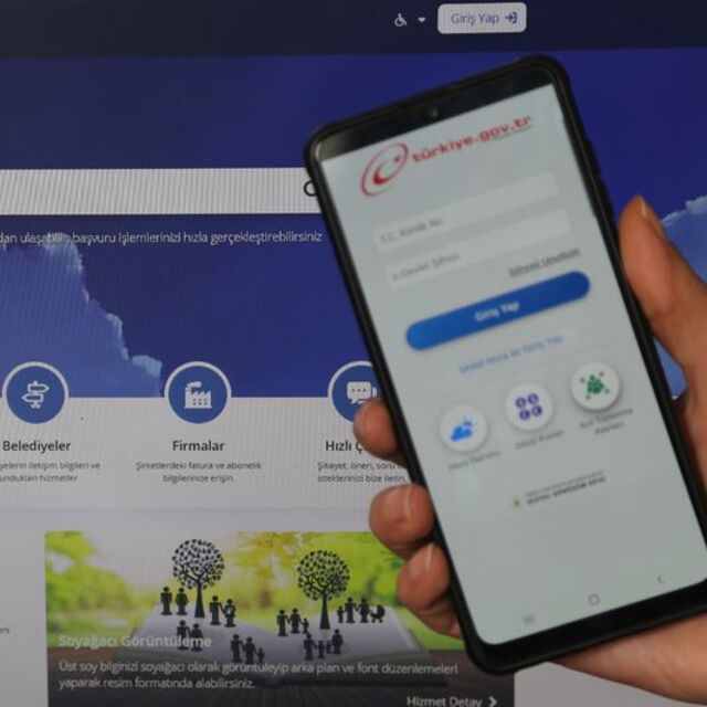e-Devlet'ten 19 ayrı dilde sabıka kaydı alınabiliyor