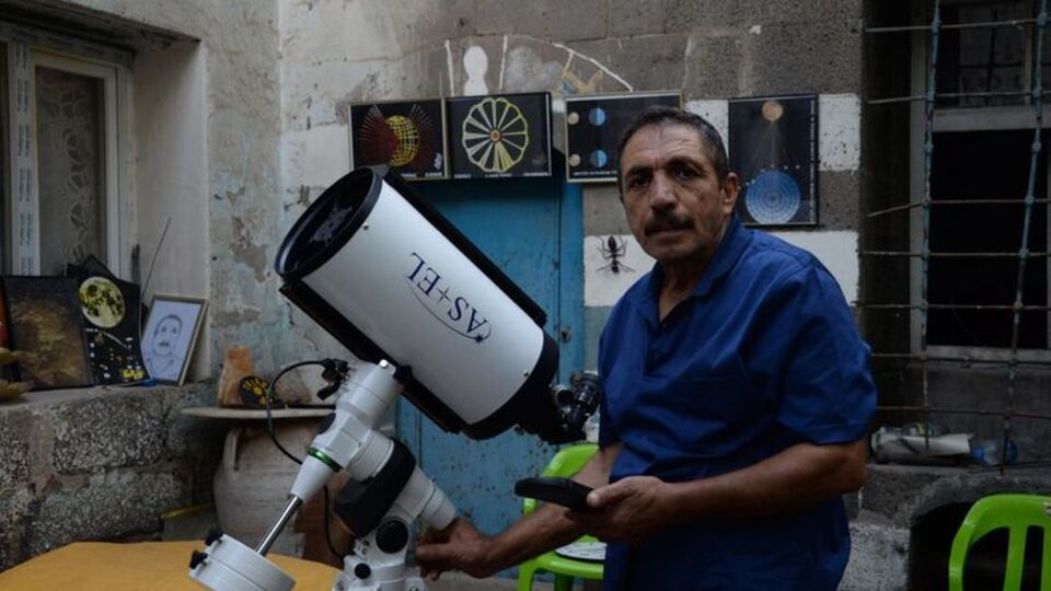 Hayatı tiyatro oyunu oldu