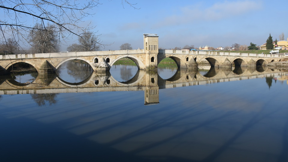 Tunca ve Meriç nehirlerinde su debisi yükseldi