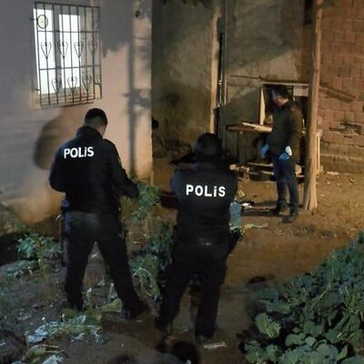 Bahçede yeni doğmuş bebek bulundu!