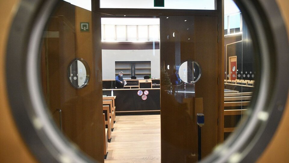 Belçika'da başörtüsü yasağı kaldırıldı