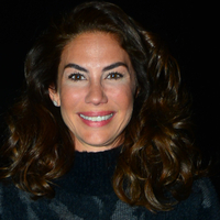 "Gerçek tiyatrocuların olduğu bir kadrodayım"