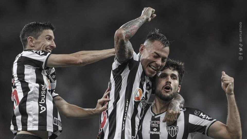 Atletico Mineiro avantajı aldı