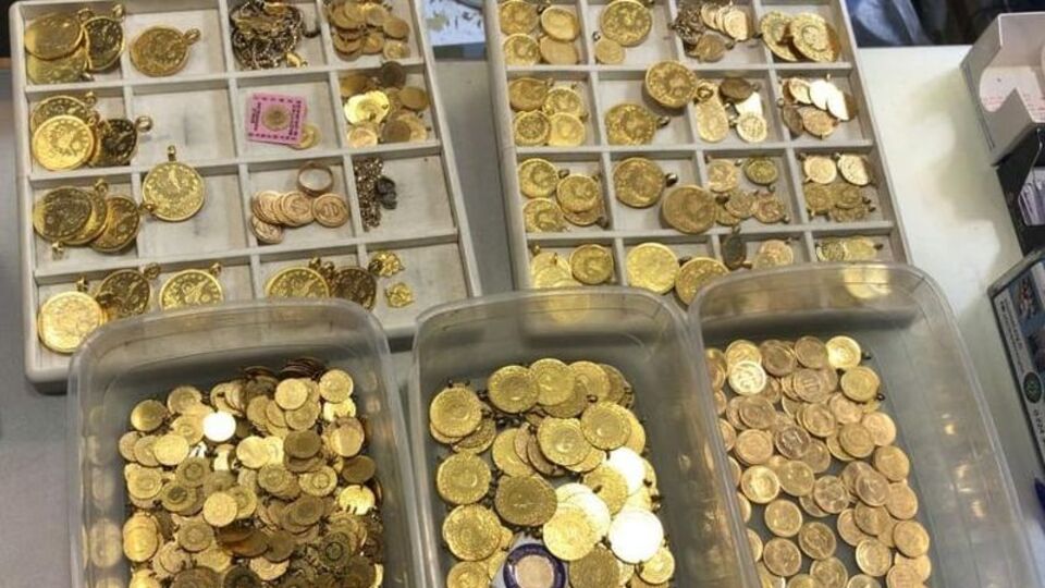 Üç büyük kentte! Altını eritip ayarını bozdular!