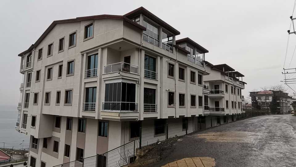 Doktoru ağır yaralayan maganda yakalandı!