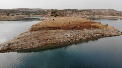 Baraj suları çekilince ortaya çıktı... 4 bin yıllık!