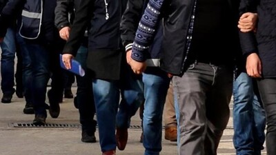 Kütahya'da FETÖ operasyonu: 8 gözaltı