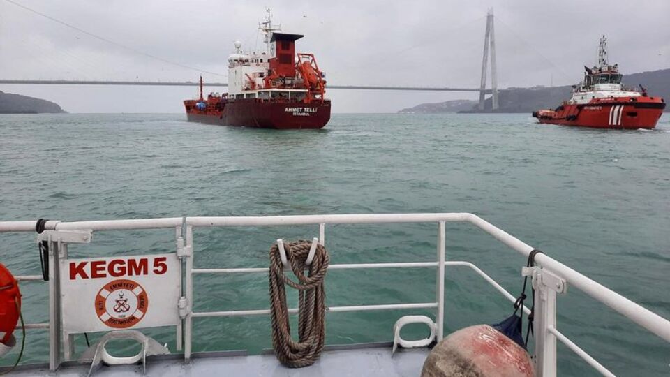 İstanbul Boğazı gemi trafiğine açıldı