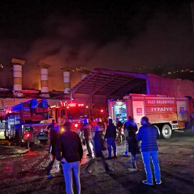 Çay fabrikasında yangın!