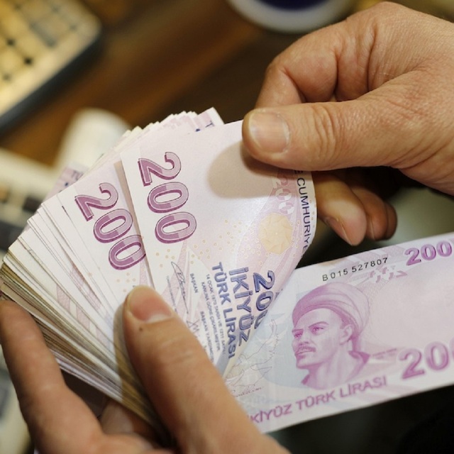 Yeni asgari ücret birazdan açıklanacak