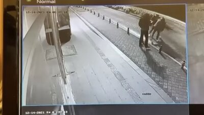 Moda'da idrar kavgası! Müzisyen Okan Duman yaşananları anlattı