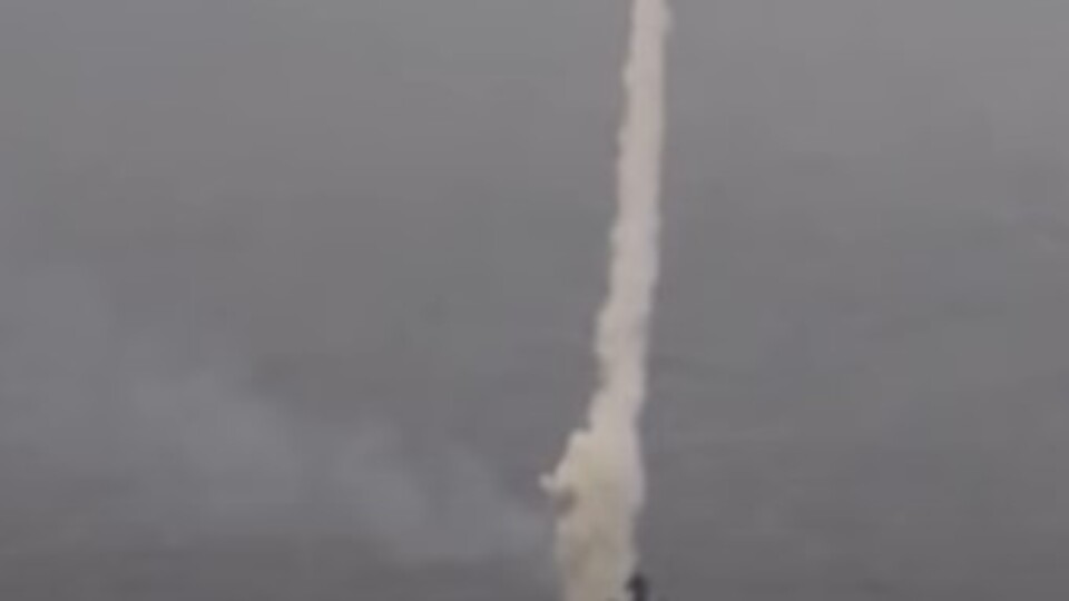 Rusya paylaştı: Hedeflerini 'Otvet' füzeleriyle vurdu