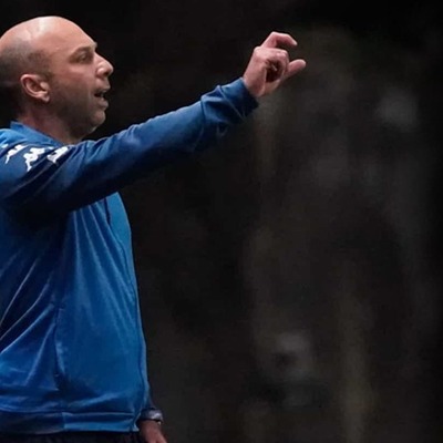 5 yıllık sözleşmeyi reddetti!