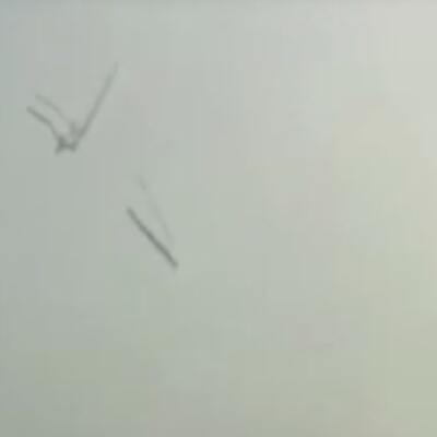 ABD'de yola çakılan helikopter alev alev yandı