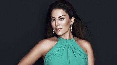 Aşkın Nur Yengi kimdir?