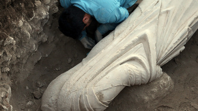 Avludan çıkarıldı... 2 bin yıllık!