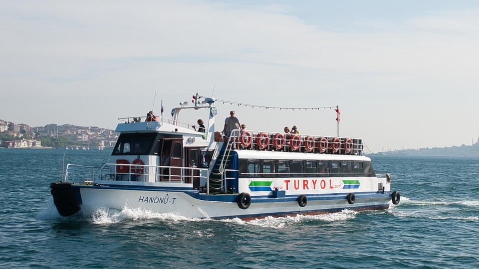 Denizde kur fırtınası