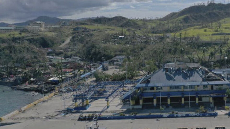 Rai Tayfunu'nun vurduğu Filipinler'de ölü sayısı 121'e yükseldi