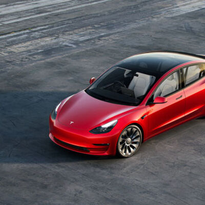 Dünyanın ilk 'Tesla bebeği'