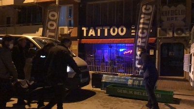 Katil 81 yaşında! Uykuda katliam!