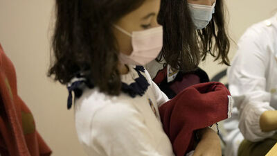 Almanya'da çok sayıda çocuğa yanlış aşı uygulandı!