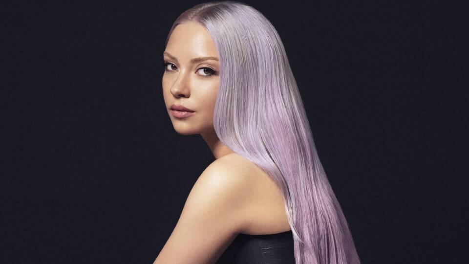 Ece Seçkin'in yeni menajeri Özgür Aras oldu