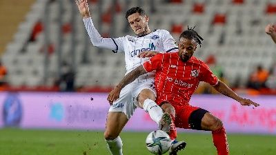 "Kasımpaşa ligde yukarılara çıkacak"