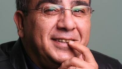 "Ceketini satarak beni okuttu"